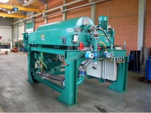 USED DECANTER CENTRIFUGE WITH WARRANTY