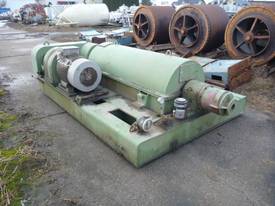 USED DECANTER CENTRIFUGE WITH WARRANTY - picture1' - Click to enlarge