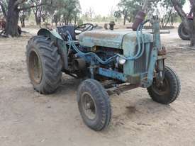 Fordson Major Tractor - picture0' - Click to enlarge