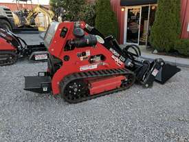 New  Boxer 320 Skid Steer Loader - Made in the USA - picture1' - Click to enlarge