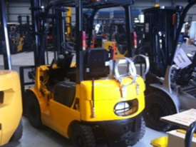 Dalian 1.5 Tonne LPG Forklift - picture1' - Click to enlarge