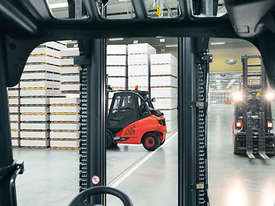 Linde Series 394 H40-H50 Engine Forklifts - picture2' - Click to enlarge