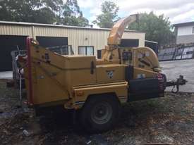 BC1400 chipper  - picture0' - Click to enlarge