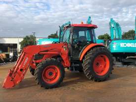 Kubota 9540D Tractor - picture2' - Click to enlarge