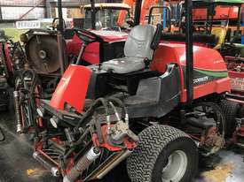 Jacobsen 3800 5 Gang Fine Cut Reelmower - picture0' - Click to enlarge