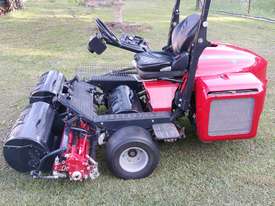 Kubota Baroness LM315GC Triple Greens Mower - picture1' - Click to enlarge