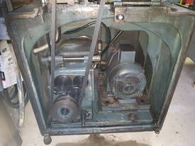 CVA Precision Lathe - picture1' - Click to enlarge