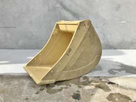 UNUSED 450MM DIGGING BUCKET TO SUIT 4-6T EXCAVATOR D010 - picture0' - Click to enlarge