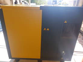 Kaeser SK21T Air Compressor with integrated dryer - picture0' - Click to enlarge