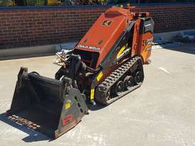 DITCH WITCH SK600 TRACKED MINI LOADER WITH LOW 80 HOURS. - picture0' - Click to enlarge