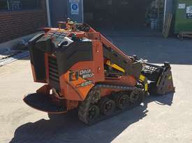 DITCH WITCH SK600 TRACKED MINI LOADER WITH LOW 80 HOURS. - picture1' - Click to enlarge