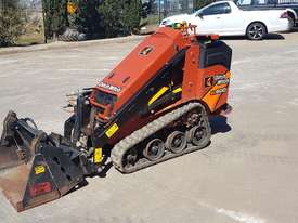 DITCH WITCH SK600 TRACKED MINI LOADER WITH LOW 80 HOURS. - picture2' - Click to enlarge