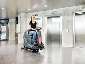 NEW VIPER AS530R RIDE ON SCRUBBER DRYER - picture0' - Click to enlarge