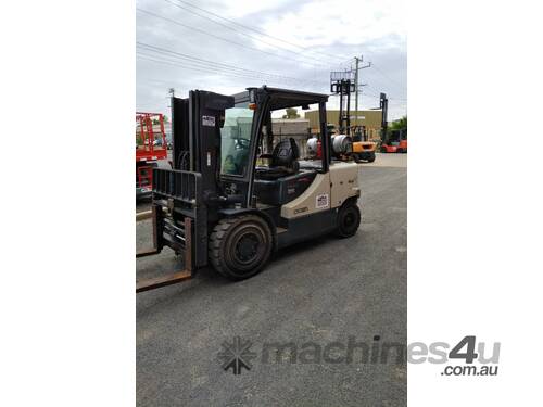Forklift container mast 4.5 ton