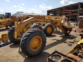 1980 Caterpillar 120G Grader *DISMANTLING* - picture0' - Click to enlarge