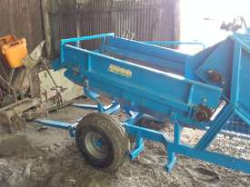 Potato Harvester  - picture2' - Click to enlarge