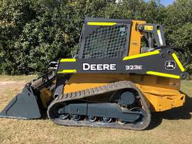 2014 John DEERE CTL Compact Track Loader A/C Cab, DIGGA 4in1 Bucket, Brand NEW TRACKS & SPROCKETS - picture0' - Click to enlarge