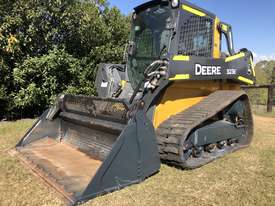 2014 John DEERE CTL Compact Track Loader A/C Cab, DIGGA 4in1 Bucket, Brand NEW TRACKS & SPROCKETS - picture1' - Click to enlarge
