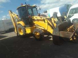 Komatsu WB 97R - picture0' - Click to enlarge