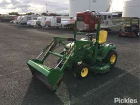 2011 John Deere X748 Ultimate - picture2' - Click to enlarge