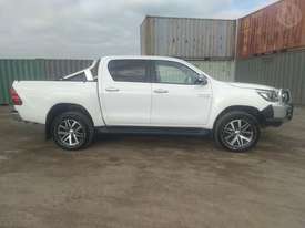 Toyota Hilux GUN126R - picture0' - Click to enlarge