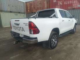 Toyota Hilux GUN126R - picture1' - Click to enlarge