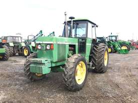 Chamberlain 4090 4WD Cabin Tractor - picture0' - Click to enlarge