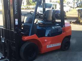 TOYOTA 7FG25 2.5 Ton FORKLIFT 6000mm Lift *EOFYS* Only $15,000+GST NEW Paint - picture2' - Click to enlarge