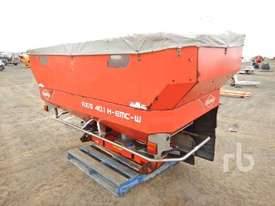 KUHN AXIS 40.1 Spreader - picture2' - Click to enlarge