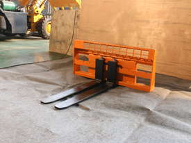 Pallet forks for mini loader suitable for - Oz diggers, Toro, Boxer,  - picture0' - Click to enlarge
