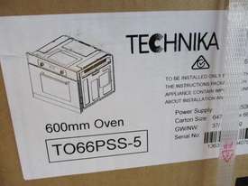 Technika 600mm Oven - picture0' - Click to enlarge