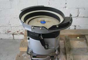 Vibrating Vibratory Bowl Parts Feeder - NTN K16