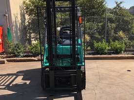 Mitsubishi forklift - picture0' - Click to enlarge