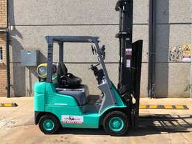 Mitsubishi forklift - picture1' - Click to enlarge