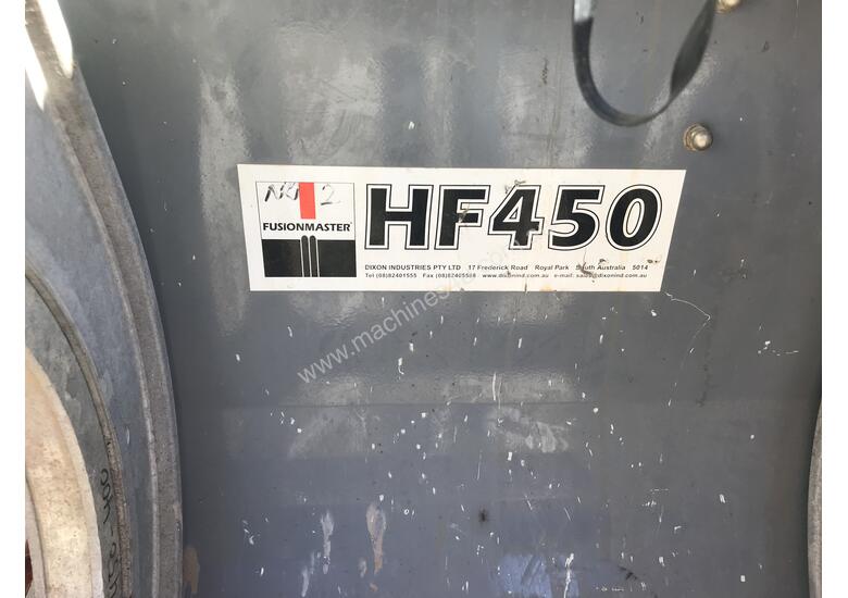 caption HDPE BUTT WELDER