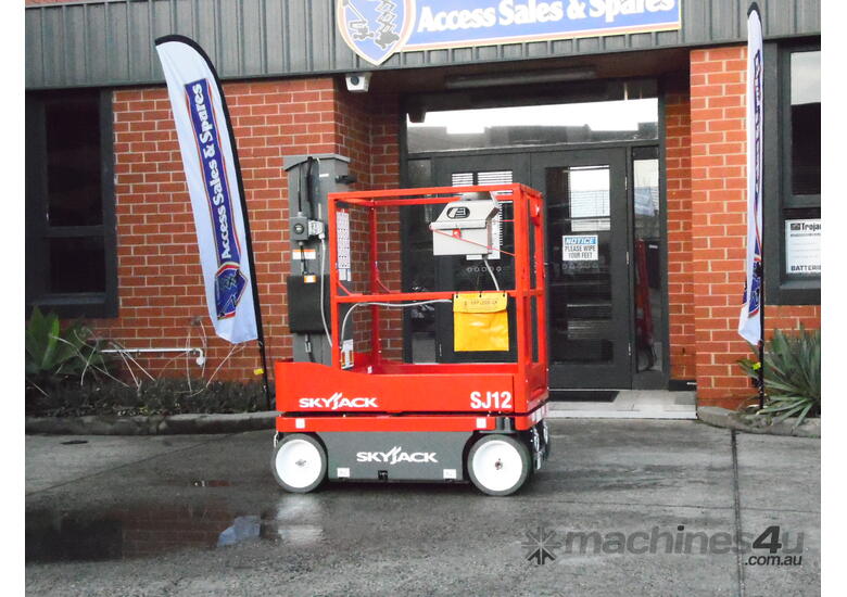 ACCESSWORX - SKYJACK SJ12 VERTICAL MAST LIFT