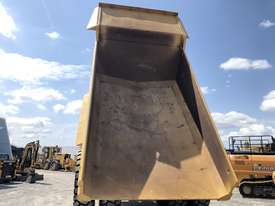 Caterpillar 773E Dump Truck  - picture2' - Click to enlarge