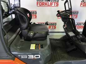2008 TOYOTA FORKLIFT 32-8FGK30 DELUXE COMPACT DUAL FUEL DELUXE LPG / PETROL FORKLIFT  - picture0' - Click to enlarge