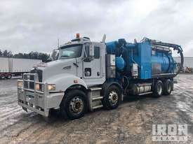 2013 Kenworth T359 8x4x2 Vacuum Truck - picture2' - Click to enlarge