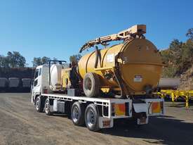 Mitsubishi FS52  Vacuum Tanker Truck - picture2' - Click to enlarge
