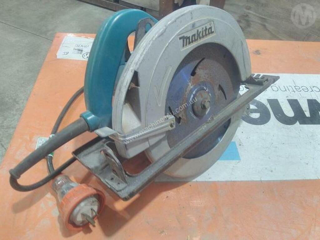 Makita n5900b deals circular saw