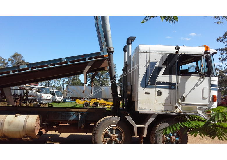 caption Tipping tray truck