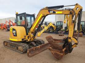 CAT 305E 5T EXCAVATOR WITH LOW 2607 HOURS - picture0' - Click to enlarge