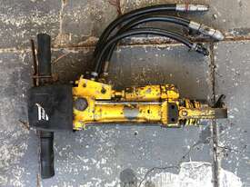 LHD 23 M: Hydraulic rock drill (counter clockwise rotation) - picture0' - Click to enlarge