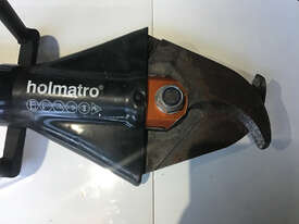 Holmatro Hydraulic Cutter Shears Jaws of Life Rescue Equipment CU 3020  - picture2' - Click to enlarge