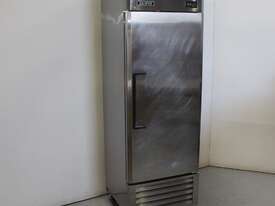 Skipio SF-23 Upright Freezer - picture0' - Click to enlarge