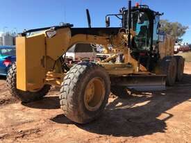 2017 CATERPILLAR 140M3 - picture1' - Click to enlarge