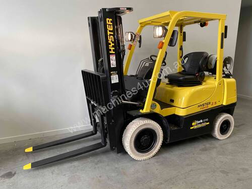 Hyster container 2.5 tonne non markers