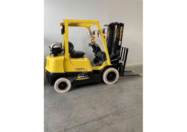 Used hyster Hyster container 2 5 tonne non markers Container Handling ...