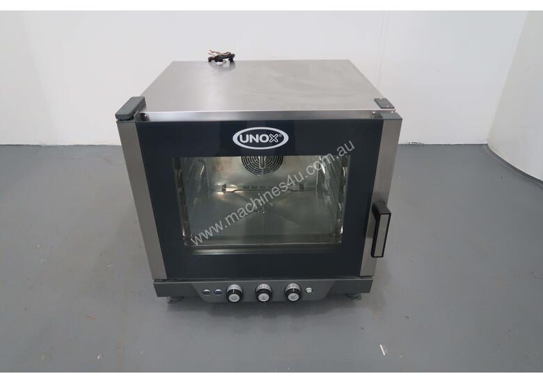 caption Unox XV393 5 Tray Combi Oven